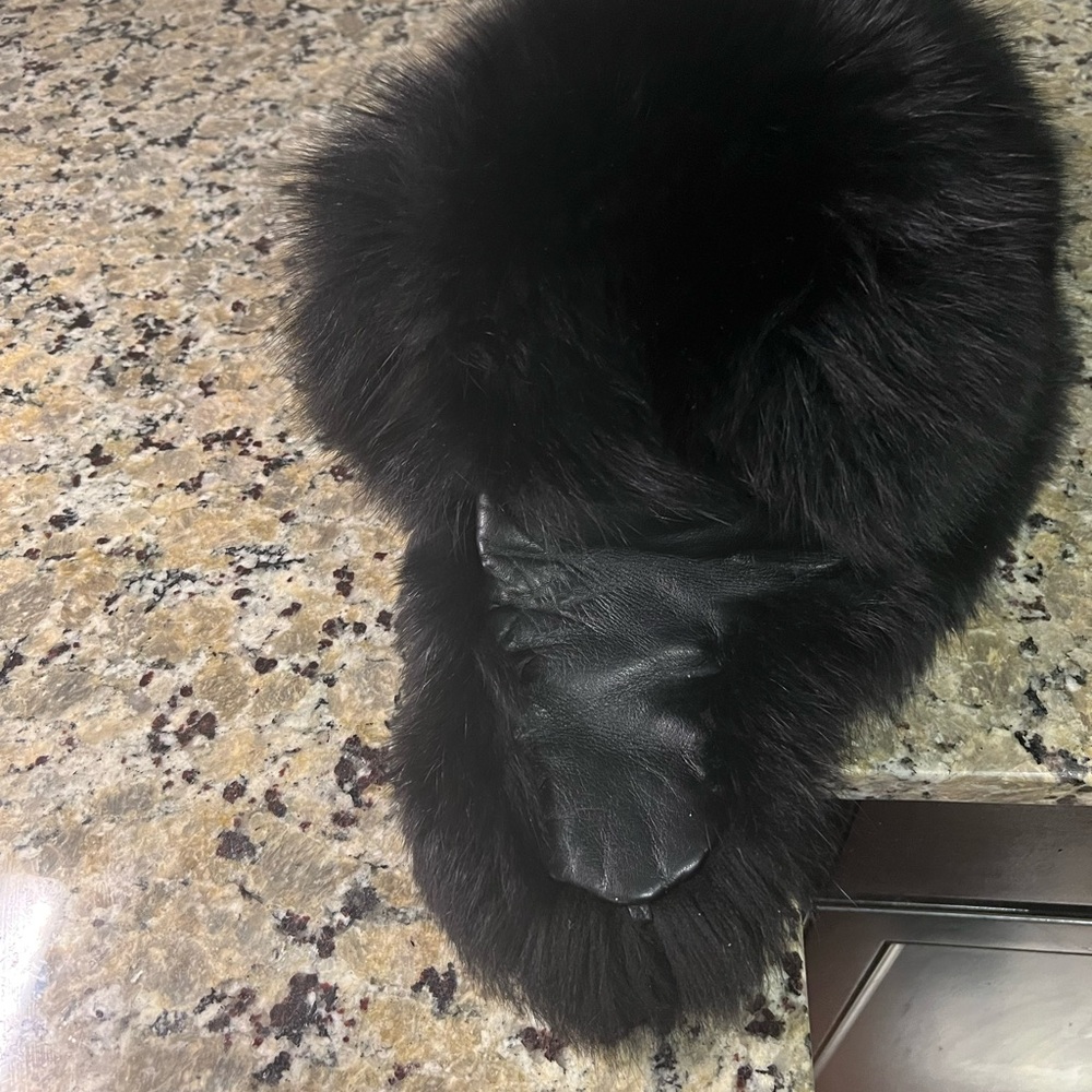 Paul leinburd by crown cap fox fur black trapper hat 100%Authentic preowned - Picture 8 of 8